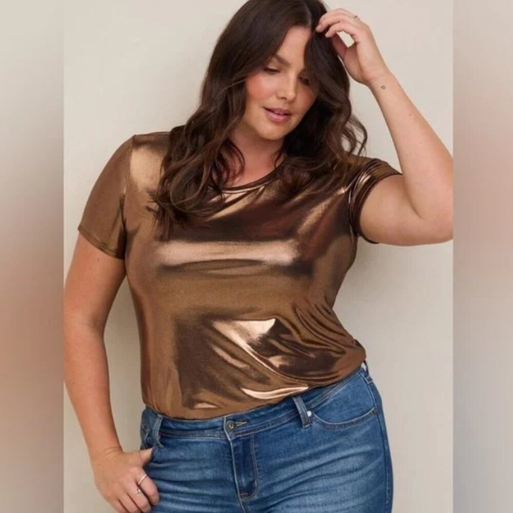 Torrid Liquid Shine Crew Neck Top 2 NWT